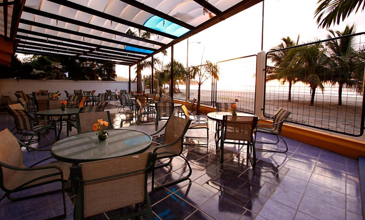 Hotel Club Del Sol Atacames Exterior foto
